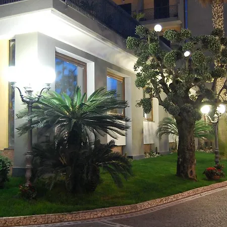 Hotel Ristorante Donato 3* Calvizzano