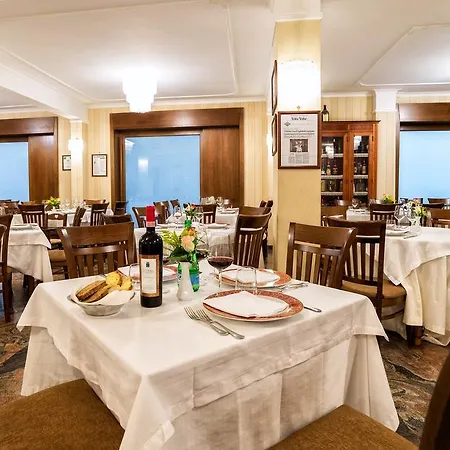 Szálloda Ristorante Donato 3*