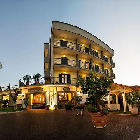 Hotel Ristorante Donato 3* Calvizzano