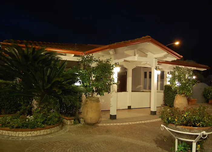 Hotel Ristorante Donato 3*